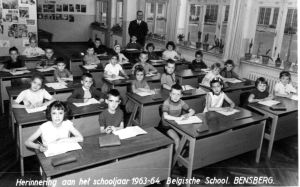 BSD Bensberg, school ijzer, 1963-64, 2de leerjaar met Meester Rinson.
